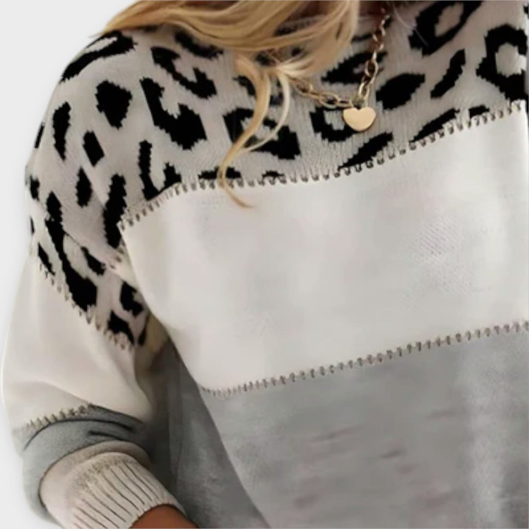 Petra – Ležérní svetr s leopardím designem