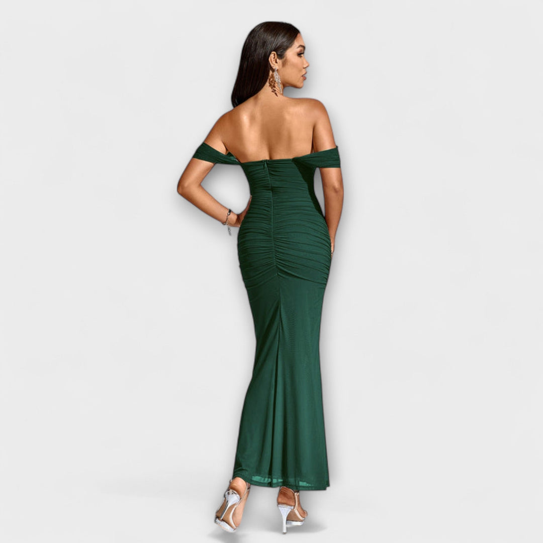 Ione - Šaty Bodycon s odhalenými rameny a řasením
