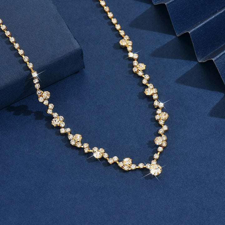Elegantní svatební náhrdelník s diamanty
