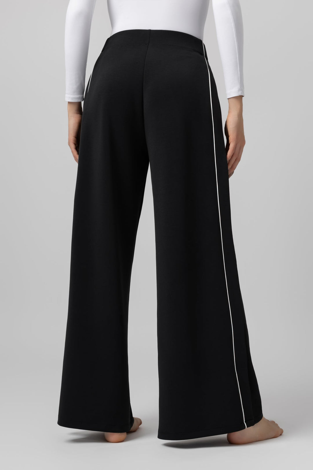 Kalhoty ChicLine Relaxed Noctra